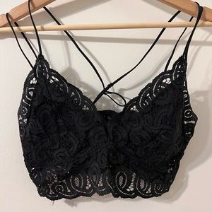 PINK Victoria’s Secret Intimates Sleepwear Lightly Lined Lace Bralette